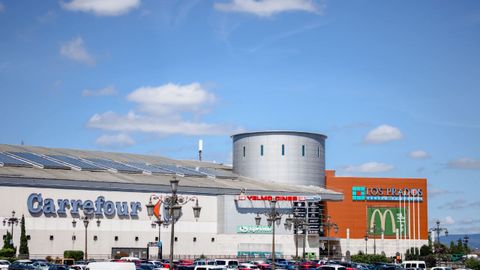 Centro Comercial Los Prados de Oviedo