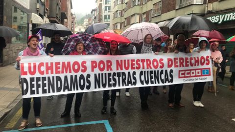 Manifestacin del 1 de Mayo en Mieres