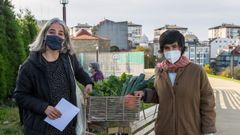 Las concejalas de la Marea Mara Garca y Claudia Delso remitieron berzas y una carta a Esther Fontn