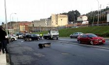 Un coche de Tr�fico se vio implicado en el accidente de Arteixo y resultaron heridas dos personas.
