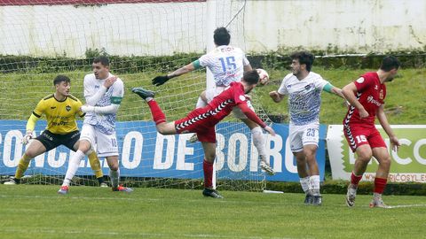 Partido de Tercera Federaci�n entre el Boiro y la Sarriana