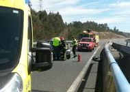 El veh�culo sufri� una salida de v�a e impact� contra la mediana.