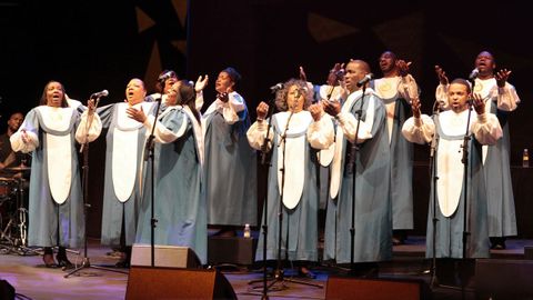 El coro The Black Heritage Choir durante uno de sus espect&aacute;culos