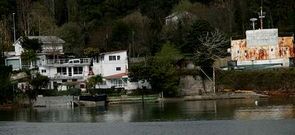 Mi�o solicitar� la paralizaci�n de las obras del muro de la imagen.