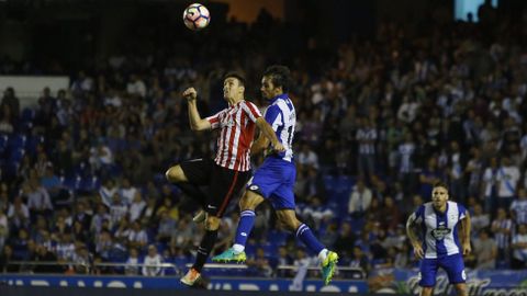 ARRIBAS 6. Entr para suplir a Sidnei tras la lesin del brasileo y consigui que no se notara demasiado la ausencia de uno de los mejores hombres del equipo.