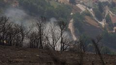 Vista del incendio en el Alto del Acebo