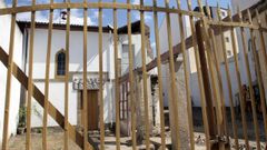 La capilla se salv� de la demolici�n de la vivienda anexa en el 2008 y a�n sigue en pie