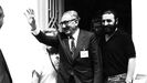 Henry Kissinger en O Grove en 1989 por una reunin del grupo Bilderberg