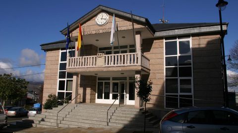 Casa del Concello de Muíños