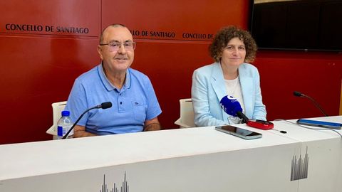Manuel C�sar, junto a la alcaldesa, Goretti Sanmart�n, al dar cuenta este martes de su renuncia al acta de concejal.