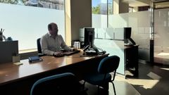 El concejal de Turismo de Caldas, Manuel Faria (BNG), en las nuevas oficinas