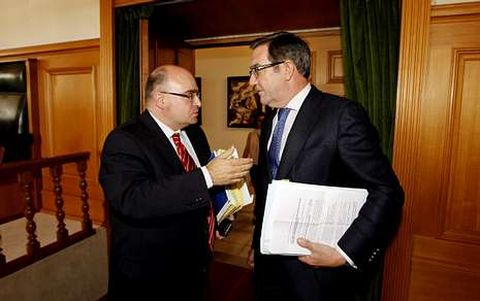 Paco Reyes dice que Curr�s tendr� que explicar por qu� el PP �quer�a unha nova orde�.