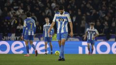 Zakaria Eddahchouri, cabizbajo durante el partido del pasado s�bado en Riazor.