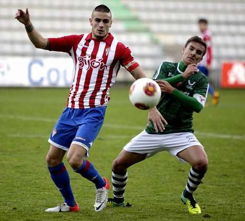 En el partido de ida, disputado en A Malata, los ferrolanos ganaron por 3-1.
