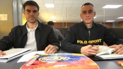 Pablo y Jacobo, de Caldas y Pontevedra, en la mesa de estudio, preparando la oposici�n a la Guardia Civil.