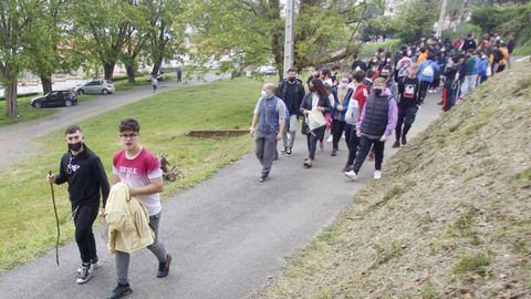 Los alumnos del Jorge Juan saliendo del monasterio de O Couto