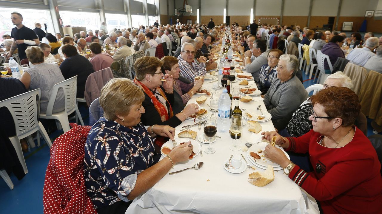 Mondoñedo hará un censo de vecinos mayores de 65 años que viven solos o ...