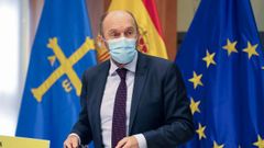 El consejero de Administraci�n Auton�mica y vicepresidente del Gobierno, Juan Cofi�o