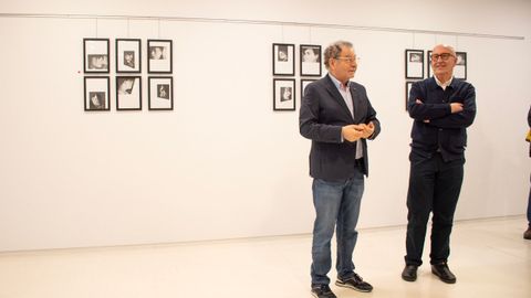 El artista de Monforte de Lemos Carlos Ferreiro expone en el Espacio de Arte Roberto Verino.
