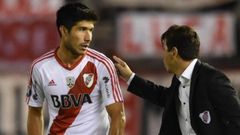 Lollo, que estuvo cerca del Sporting, conversa con Gallardo, entrenador de River Plate