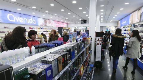 Foto de archivo de una tienda de Perfumer&iacute;as Avenida en Lugo