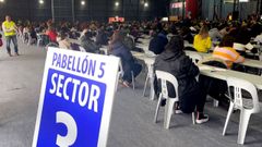 oposiciones asturias.Opositores en las pruebas para 509 plazas de la Administracin autonmica, en el recinto ferial de Gijn