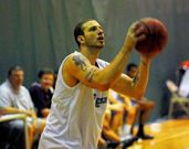 El jugador se form� en el baloncesto norteamericano.