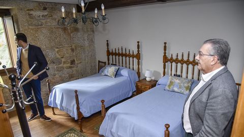 Casa de Horta, una de las viviendas más exclusivas de la comarca, nos abre sus puertas.Otra de las habitaciones, con las camas gemelas que usaban David y su hermano cuando eran niños