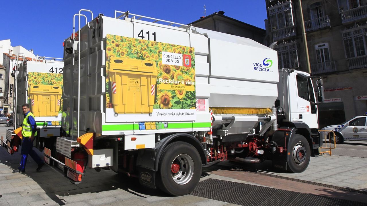 Huelga indefindia en la recogida de la basura en Vigo