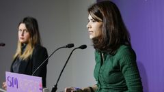 Las portavoces de Unidas Podemos, Isa Serra y Alejandra Jacinto, durante la rueda de prensa ofrecida en la sede de Podemos. 