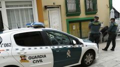 Los agentes estuvieron durante m�s de un d�a haciendo guardia en la puerta de la vivienda ubicada en los jardines Valle-Incl�n