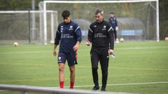 Rub�n Dom�nguez junto a Exp�sito durante un entrenamiento 