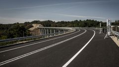 Enlace de la autova A-52 con el polgono de San Cibrao das Vias.