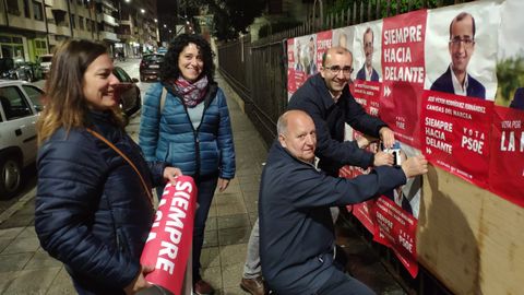 Jos� V�ctor Rodr�guez (derecha) del PSOE de Cangas del Narcea