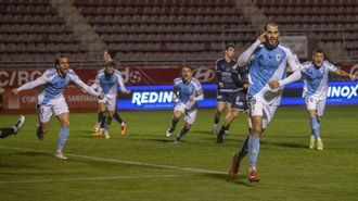 En el minuto 89, Jorge Maceira marc el 2-1 en el Compos-Noia