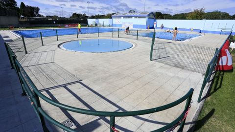 Las piscinas exteriores de Frigsa, que abren este 15 de junio, cuentan con tres zonas diferenciadas para el ba�o