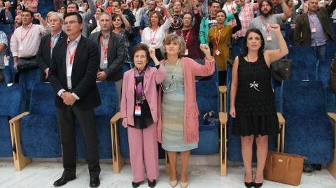 Congresistas cantando �La Internacional�