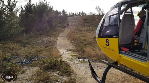 Momentos en el que los miembros del SEPA realizaban el rescate