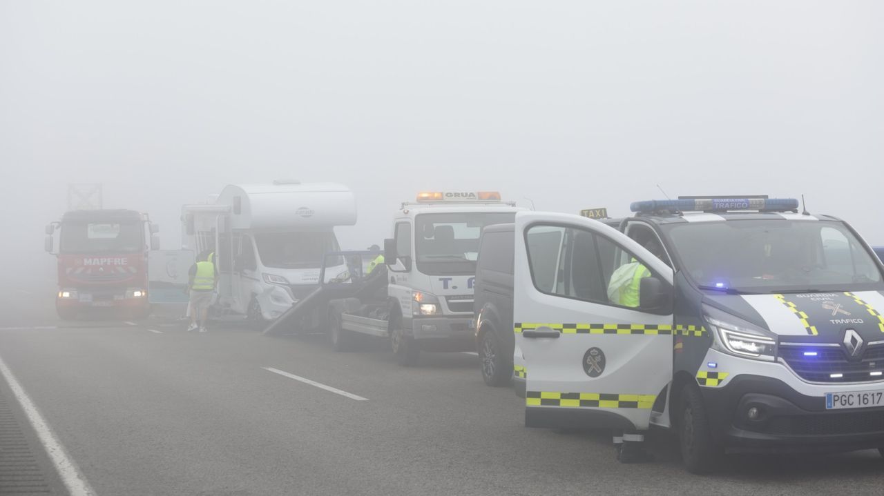 O Fiouco y la niebla en la A-8 siguen sumando heridos