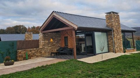 Unha das seis cabanas situadas na aldea de Vilaverde, en Navia. Cada unha ten o nome dunha constelaci�n