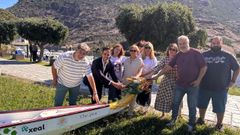 Representantes de Xeal, Concello y tres entidades, en el acto