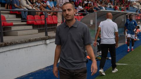 Carballo Su&aacute;rez dirigi&oacute; su primer partido oficial en O Couto