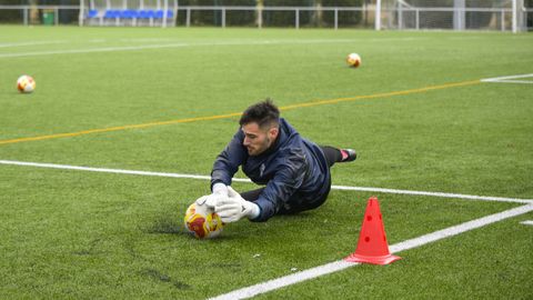 Marqueta durante un entrenamiento en el Manolo Barreiro de A Xunqueira