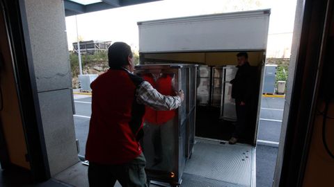 Chuac. Transporte de la cocina del Hospital Universitario A Coruña