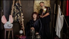 Mar�a Blanco y Txarlie Solando, el d�o M�bu. 