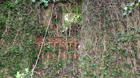 Un recorrido por la aldea abandonada de Mato, en Noia