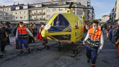Gran desfile en Xinzo de Limia en el d�a grande del entroido