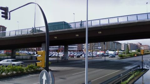 gijon.Viaducto de Carlos Marx