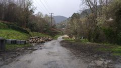 Lugar en el que se emplazar� el aparcamiento de Pazos de Arenteiro, en Bobor�s.