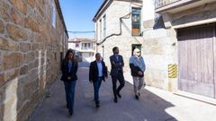 El eurodiputado, en su visita a O Pereiro.